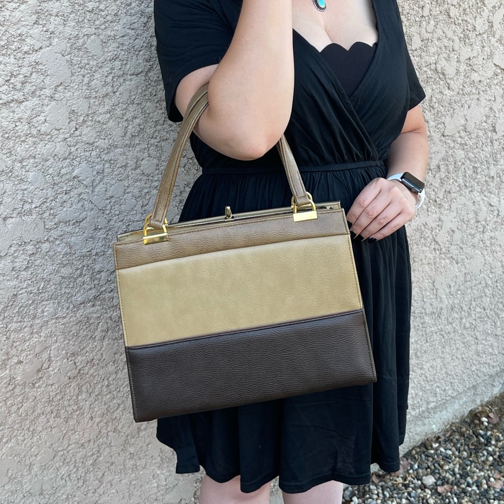 Vintage leather handbag